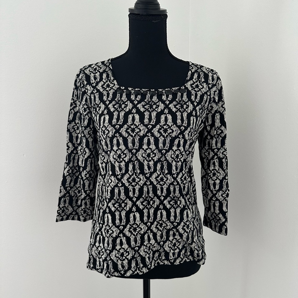 Petite Quarter Sleeve Abstract Print Blouse